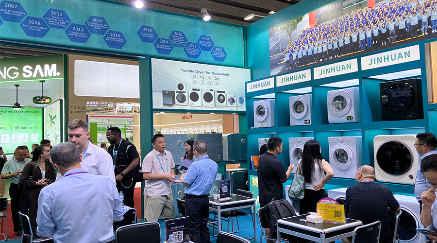 廣交會(huì )新老朋友齊聚，金環(huán)電器展位人氣旺