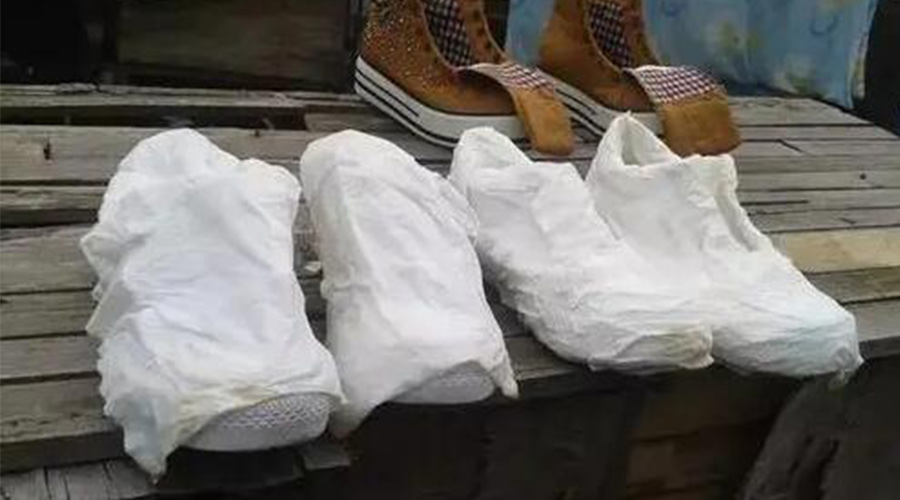 白鞋洗完如何防止變黃？衣物烘干機來(lái)拯救！