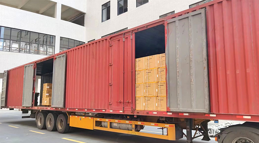 使命必達！高效完成國內知名品牌客戶(hù)迷你洗衣機裝柜發(fā)貨