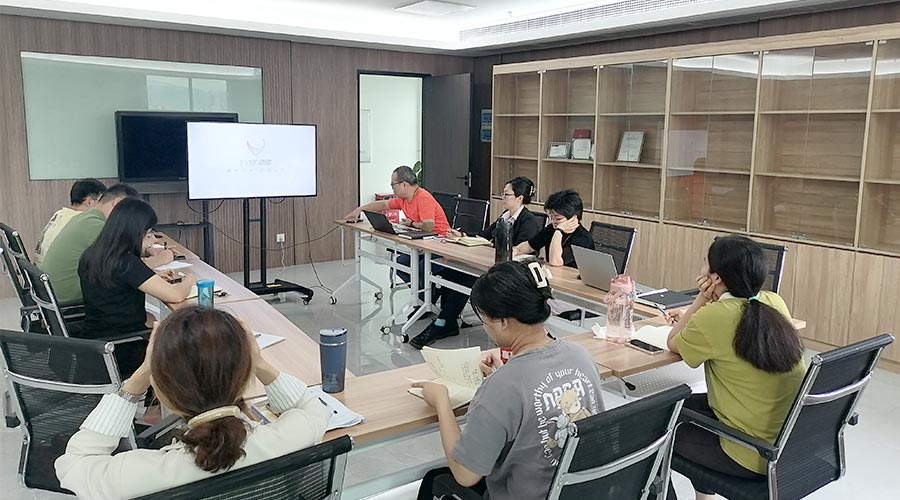 金環(huán)電器銷(xiāo)售部門(mén)開(kāi)展“定位解決競爭”培訓學(xué)習