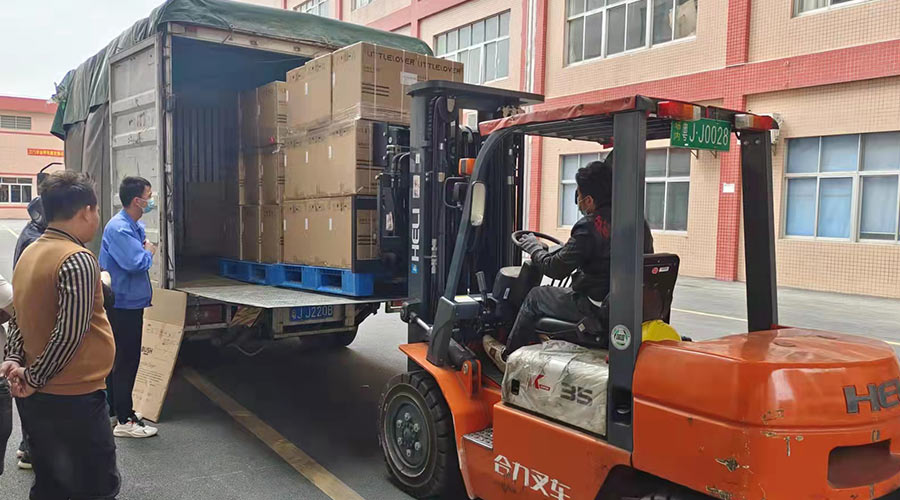 加急生產(chǎn)順利出貨！緩解客戶(hù)節后衣服干衣機庫存不足問(wèn)題