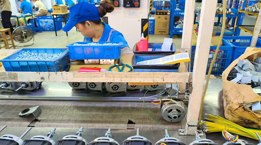 品牌商選擇代工廠(chǎng)：價(jià)格優(yōu)先還是品質(zhì)為王？